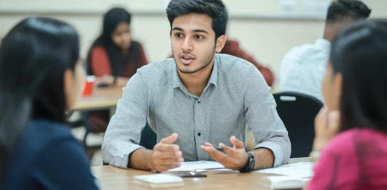 What unique teaching methods are used at Gyan Mudra Group for SSC coaching?
