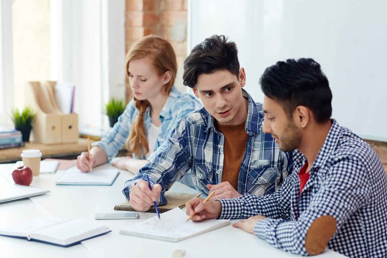 Why is Gyan Mudra Group considered the best SSC coaching in Kaushambi?
